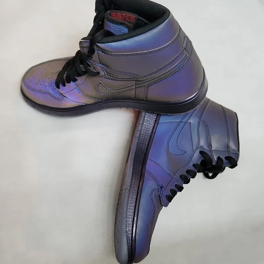 Nike Air Jordan 1 Retro High Zoom Fearless Iridescent Sneakers (M Size 10) - Picture 9 of 16